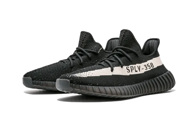 Кроссовки Yeezy Boost 350 V2 «Oreo» кремовый