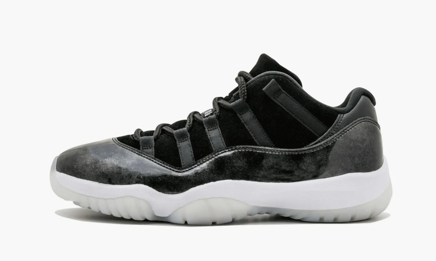 Jordan 11 Retro Low «Barons»