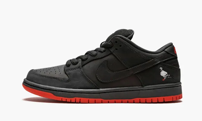 Кроссовки Nike SB Dunk Low «Black Pigeon» черный