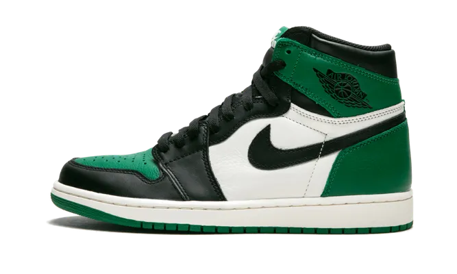 Кроссовки Air Jordan 1 Retro High OG «Pine Green» зеленый
