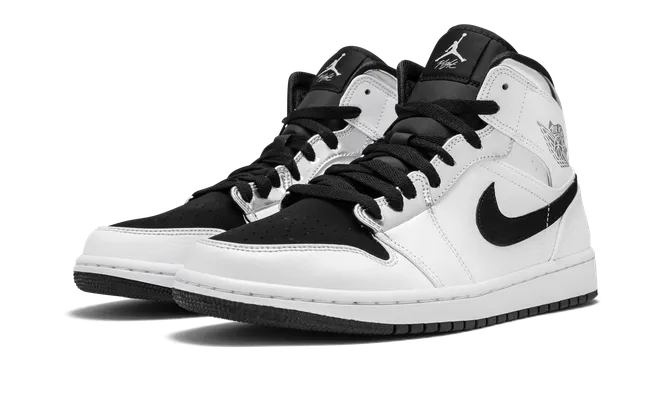 Кроссовки Air Jordan 1 Mid «Alternate Think 16» белый