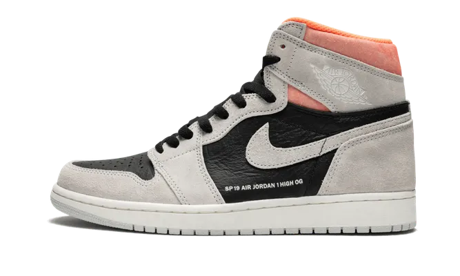 Кроссовки Air Jordan 1 High OG «Neutral Grey / Hyper Crimson» розовый