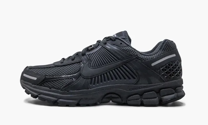Кроссовки Nike Zoom Vomero 5 SP «Anthracite» черный