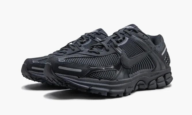 Кроссовки Nike Zoom Vomero 5 SP «Anthracite» черный