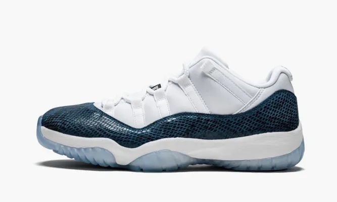 Для баскетбола Jordan 11 Retro Low Le «Blue Snakeskin» синий