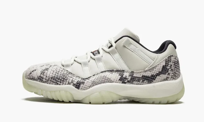 Для баскетбола Jordan 11 Retro Low «Snakeskin Light Bone» кремовый