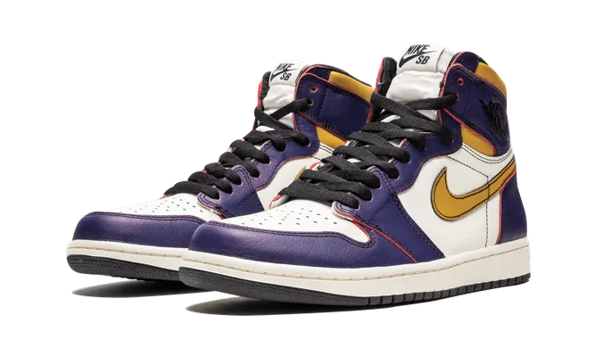Кроссовки Air Jordan 1 Retro High OG «La To Chicago» желтый