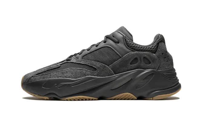 Кроссовки Yeezy Boost 700 «Utility Black» черный