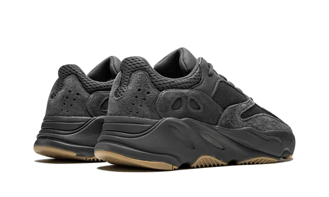Кроссовки Yeezy Boost 700 «Utility Black» черный