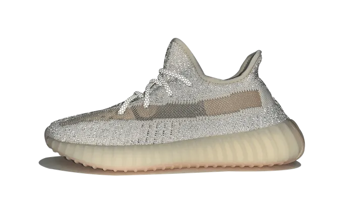 Кроссовки Yeezy Boost 350 V2 Reflective «Lundmark» кремовый