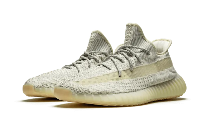 Кроссовки Yeezy Boost 350 V2 Reflective «Lundmark» кремовый