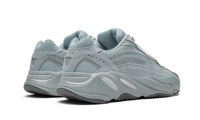 Кроссовки Yeezy Boost 700 V2 «Hospital Blue» серый