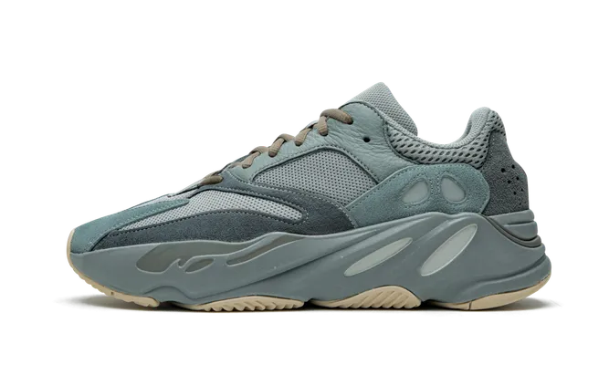 Кроссовки Yeezy Boost 700 «Teal Blue» серый