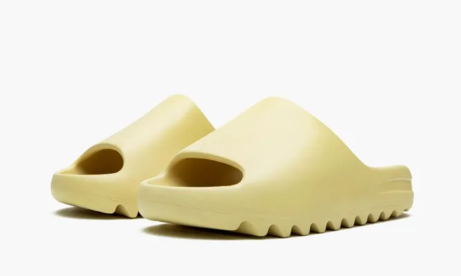 Кроссовки Yeezy Slide «Desert Sand» кремовый