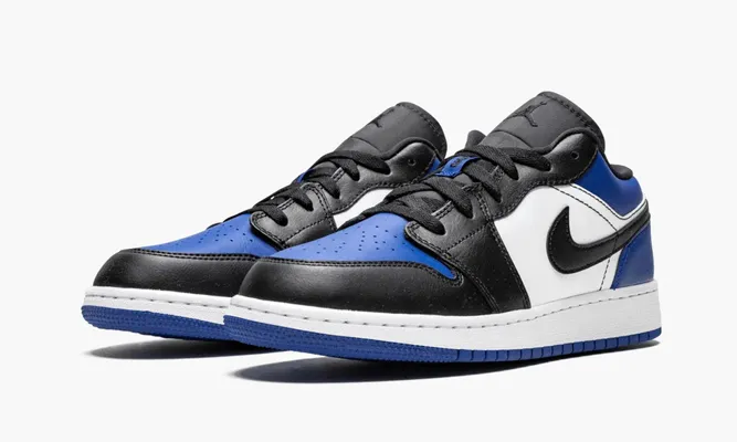 Кроссовки Air Jordan 1 Low GS «Royal Toe» синий