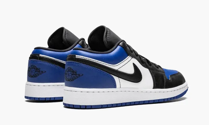 Кроссовки Air Jordan 1 Low GS «Royal Toe» синий