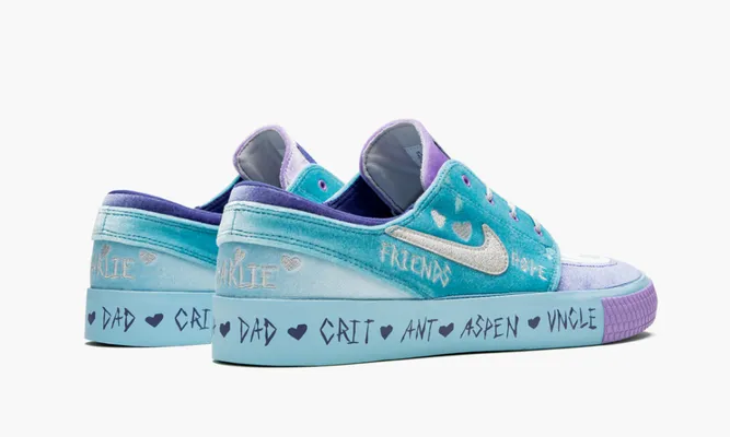 Кроссовки Nike Zoom SB Janoski Rm «Doernbecher 2019» lightBlue