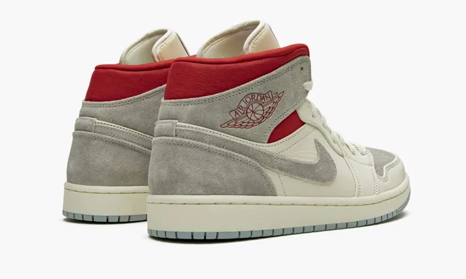 Кроссовки Air Jordan 1 Mid «Sneakersnstuff 20th Anniversary» кремовый