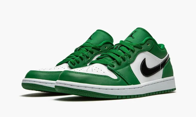Кроссовки Air Jordan 1 Low «Pine Green» зеленый