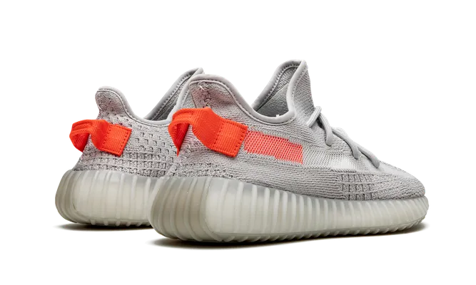Кроссовки Yeezy Boost 350 V2 «Tail Light» серый
