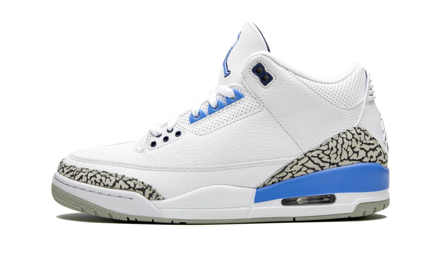 Air Jordan 3 «Unc»