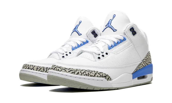 Кроссовки Air Jordan 3 «Unc» белый