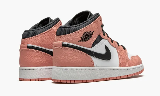 Кроссовки Air Jordan 1 Mid GS «Pink Quartz» розовый