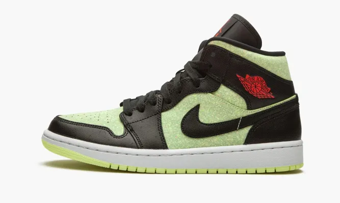 Кроссовки Air Jordan 1 Mid SE WMNS «Grind» зеленый