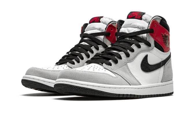 Кроссовки Air Jordan 1 High OG «Light Smoke Grey» серый,белый