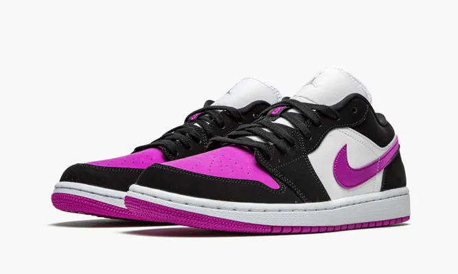 Кроссовки Air Jordan 1 Low WMNS «Black / Cactus Flower» розовый