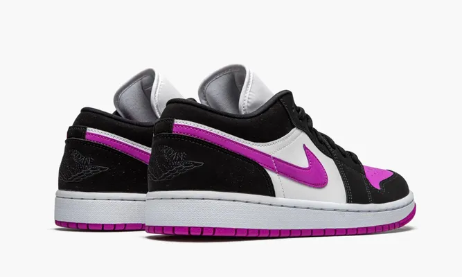Кроссовки Air Jordan 1 Low WMNS «Black / Cactus Flower» розовый
