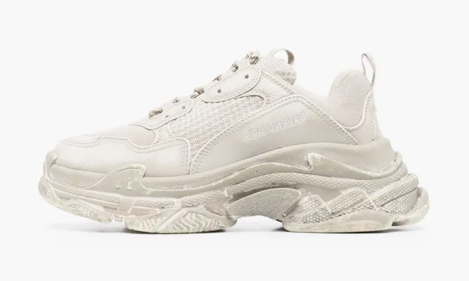 Кроссовки Balenciaga Triple S «Faded Beige» белый