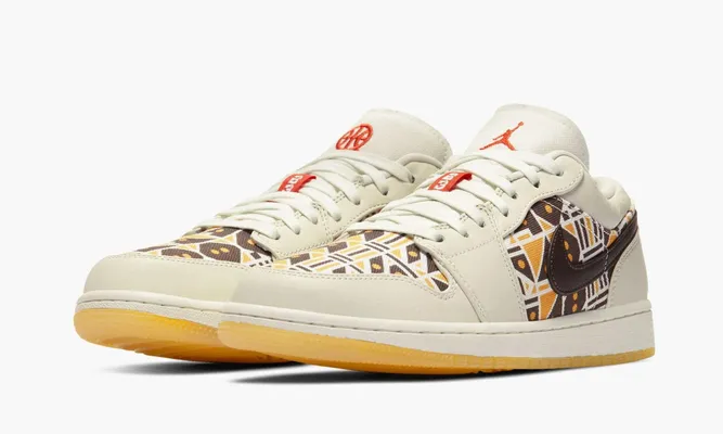 Кроссовки Air Jordan 1 Low «Quai 54» кремовый
