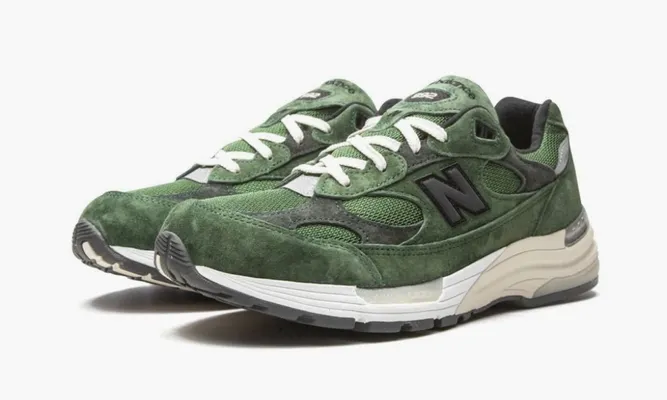 Кроссовки New Balance 992 «Jjjjound Green» зеленый