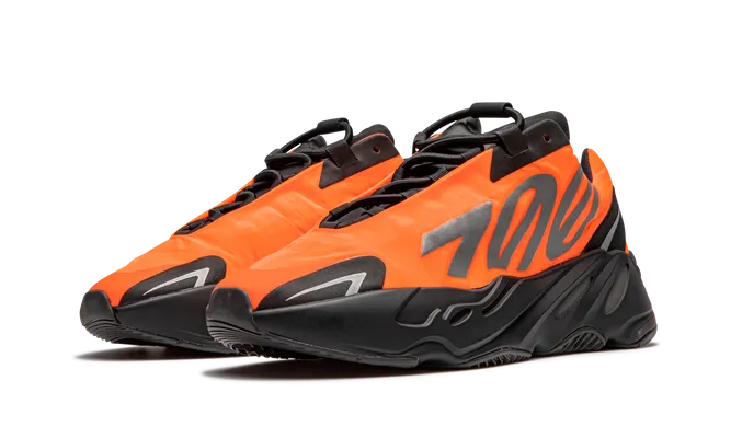 Кроссовки Yeezy Boost 700 Mnvn «Orange» оранжевый