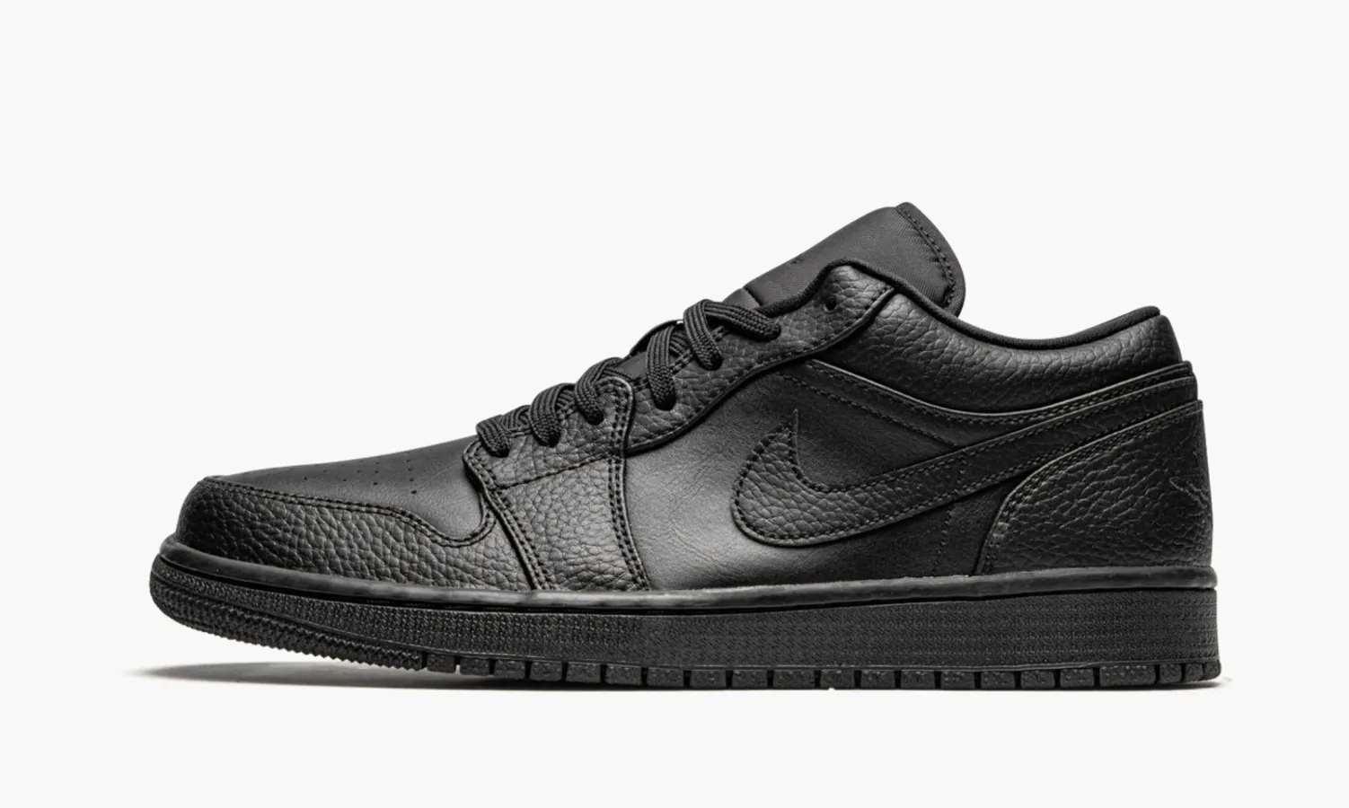 Air Jordan 1 Low «Triple Black»