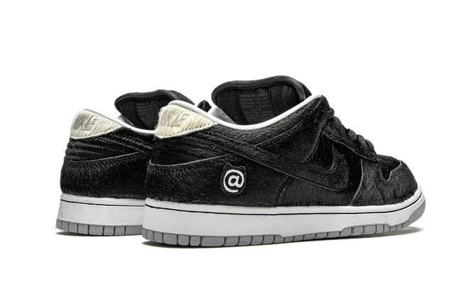 Кроссовки Nike SB Dunk Low «Medicom Toy - Be@rbrick» черный