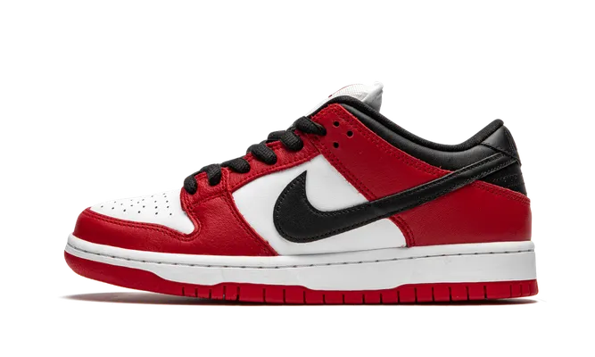 Кроссовки Nike SB Dunk Low Pro «Chicago» красный