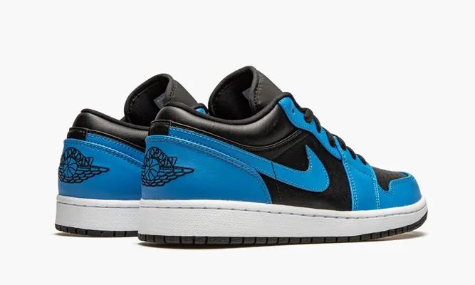 Кроссовки Air Jordan 1 Low «Laser Blue» синий