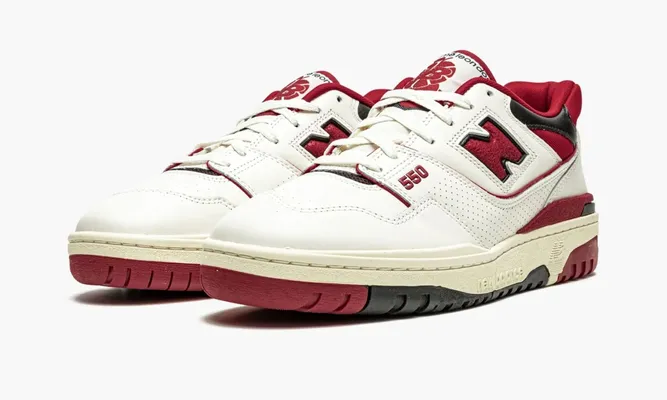 Кроссовки New Balance 550 «Aime Leon Dore White Red» кремовый
