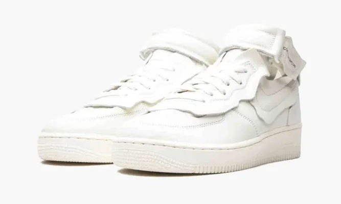 Кроссовки Nike Air Force 1 Mid «Comme Des Garcons White» кремовый