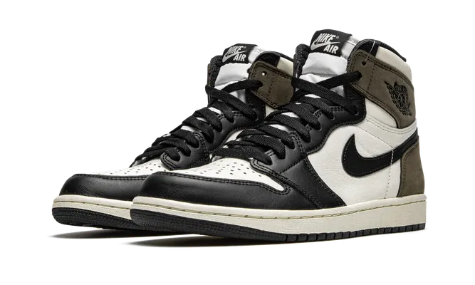 Кроссовки Air Jordan 1 High OG «Dark Mocha» коричневый