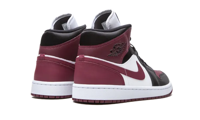 Кроссовки Air Jordan 1 WMNS Mid SE «Dark Beetroot» черный,бордовый