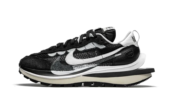 Кроссовки Nike Sacai Vaporwaffle «Black White» черный