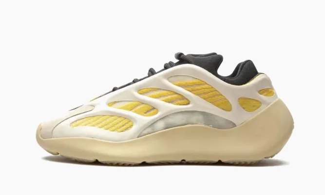 Кроссовки Yeezy 700 V3 «Safflower» желтый