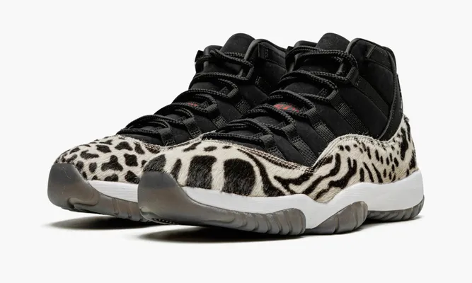 Для баскетбола Jordan 11 Retro WMNS «Animal Instinct» кремовый