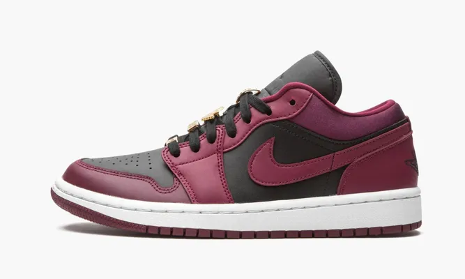 Кроссовки Air Jordan 1 Low SE WMNS «Beetroot» бордовый