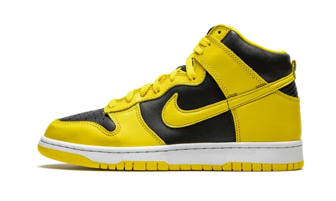 Кроссовки Nike Dunk High SP «Varsity Maize» желтый
