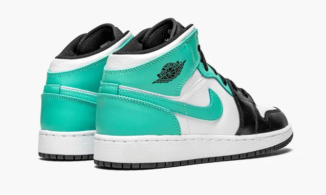 Кроссовки Air Jordan 1 Mid GS «Igloo» lightBlue
