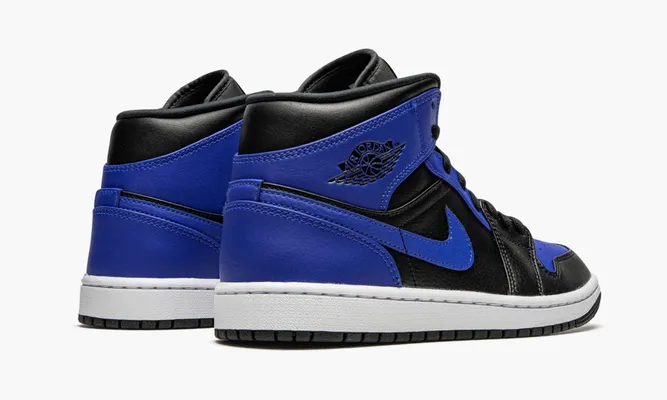 Кроссовки Air Jordan 1 Mid «Hyper Royal» синий